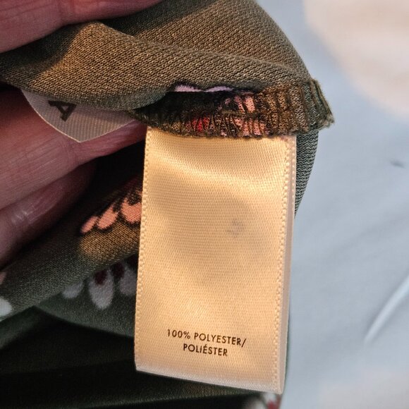 Ann Taylor Dark Green with Purple Detail Keyhole Back Top Size Small - Picture 7 of 8